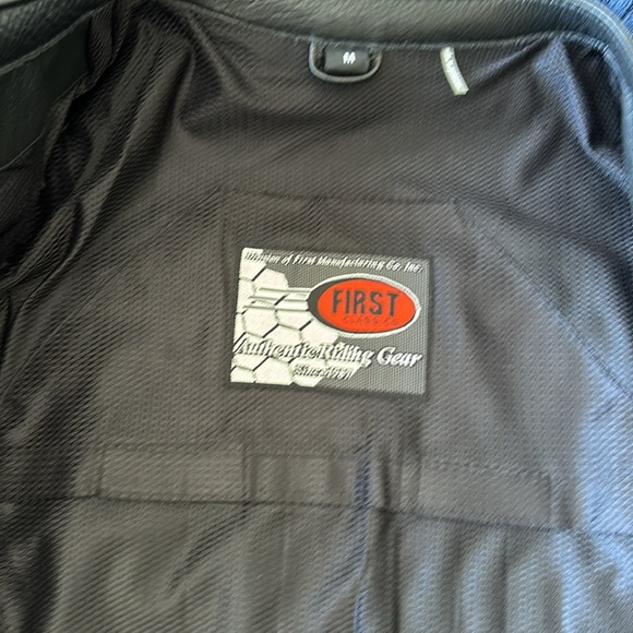 First classic leather jacket NWT - Picture 8 of 14
